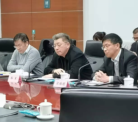 在与凌云市长及罗云峰副书记的交流中,凌云市长首先介绍了合肥市的